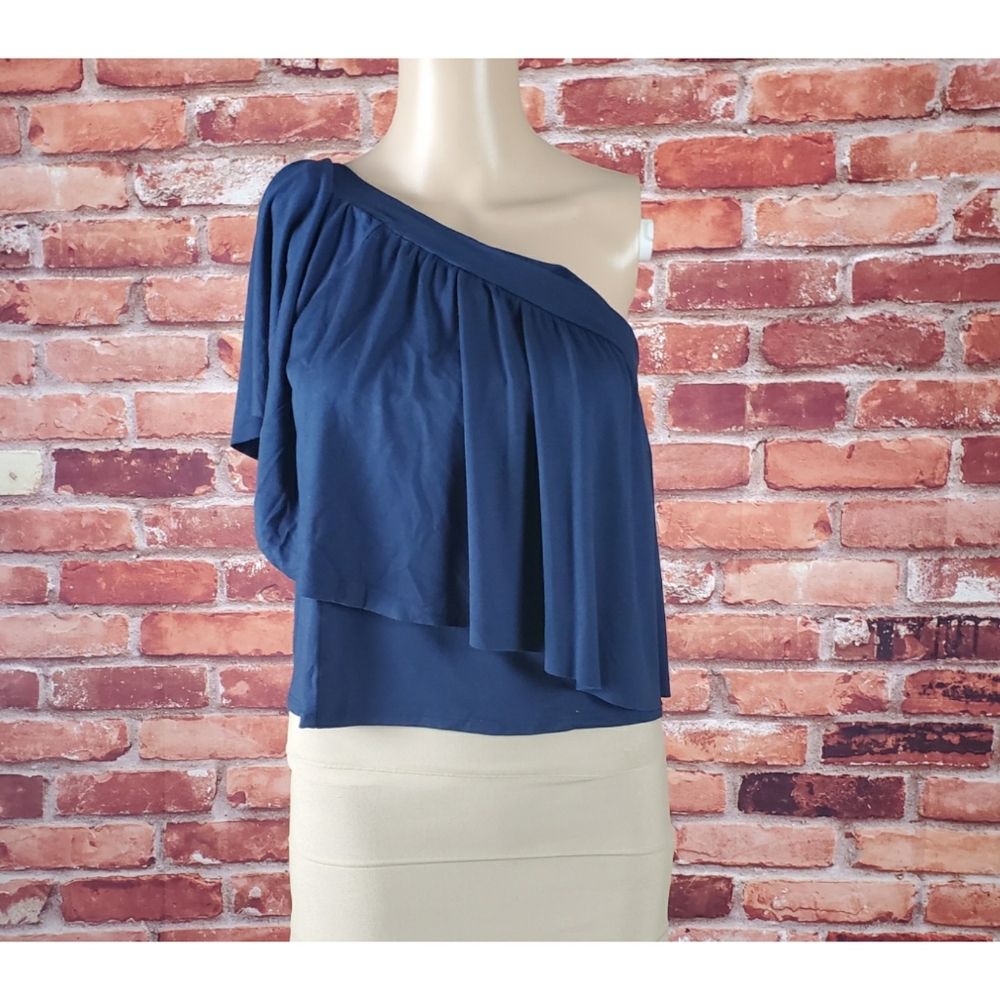Three Dots Navy One Shoulder Medium NWT - Picture 2 of 4